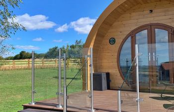 Deep Dale Holiday Home