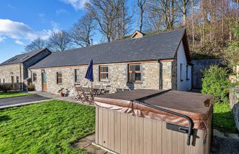 Eithinog Holiday Home