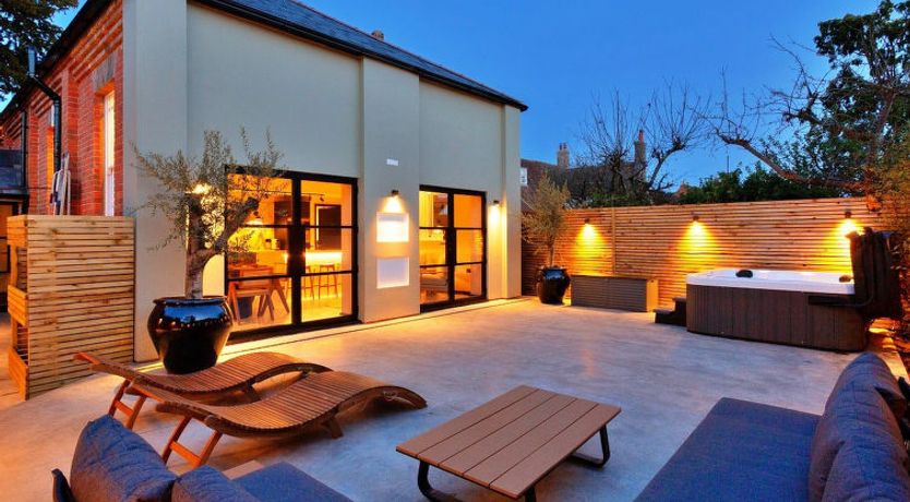 Photo of Wesleyan House