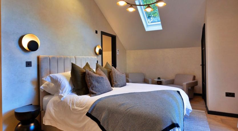 Photo of Wesleyan House