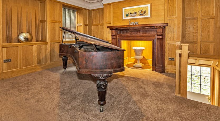 Photo of Ttich Manor Retreat