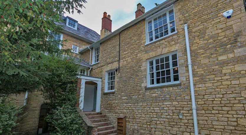 Photo of Ttich Manor Retreat