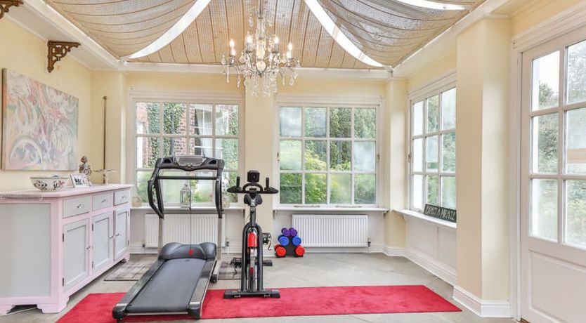 Photo of Walcot Hall