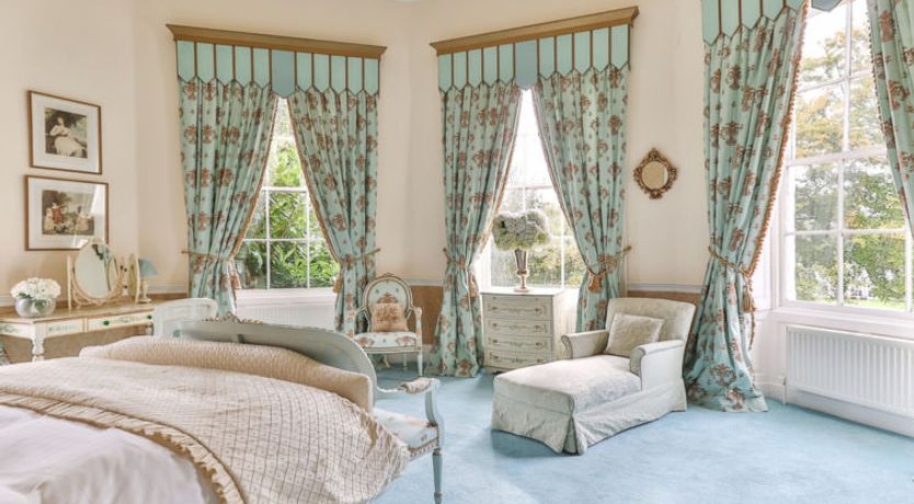 Photo of Walcot Hall