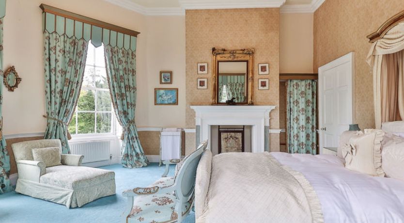 Photo of Walcot Hall