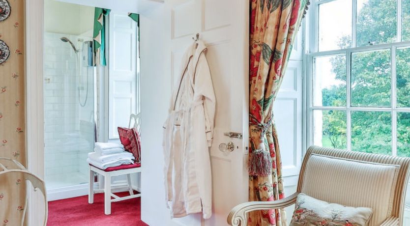 Photo of Walcot Hall