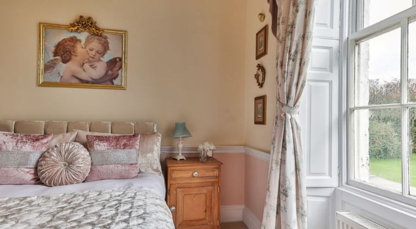 Photo of Walcot Hall