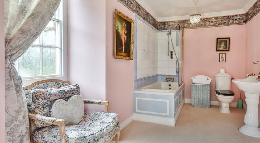 Photo of Walcot Hall