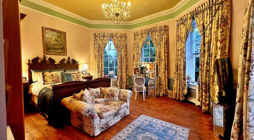 Photo of Walcot Hall