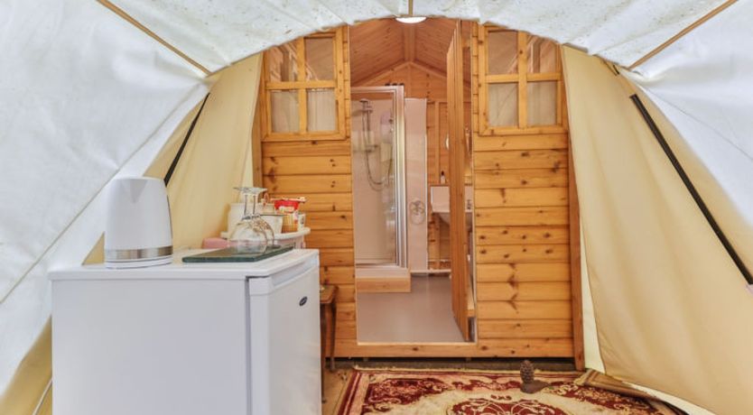 Photo of Walcot Hall