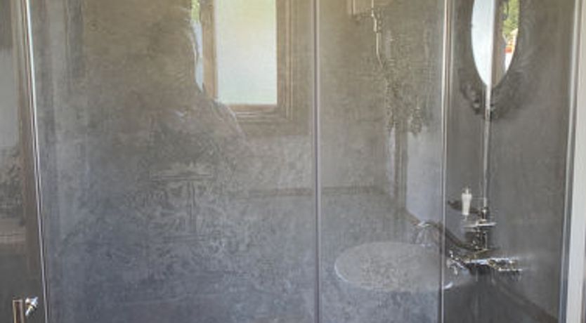 Photo of Walcot Hall