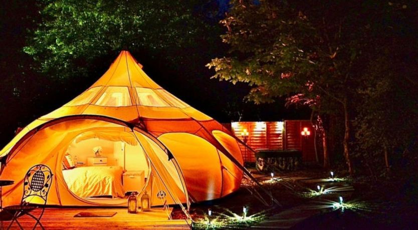 Photo of Walcot Hall