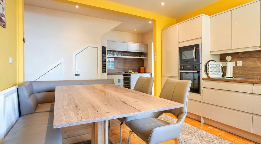 Photo of Waters Edge at Gadlys House