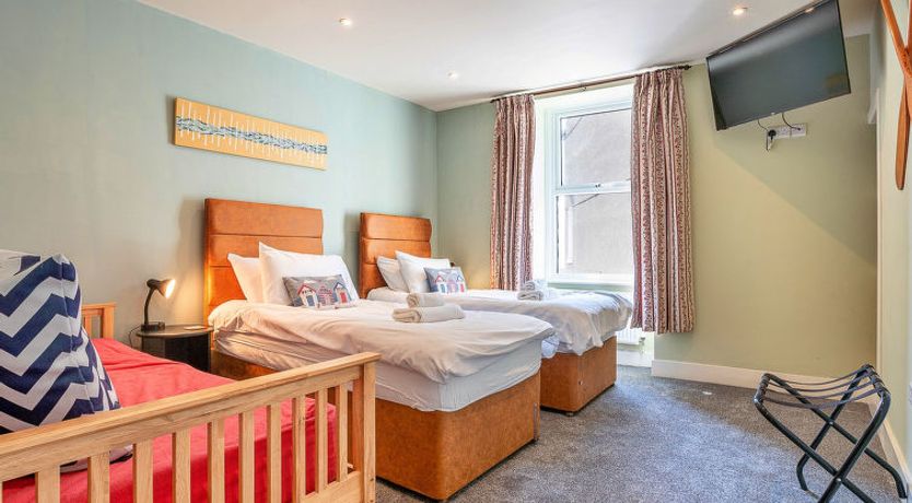 Photo of Waters Edge at Gadlys House