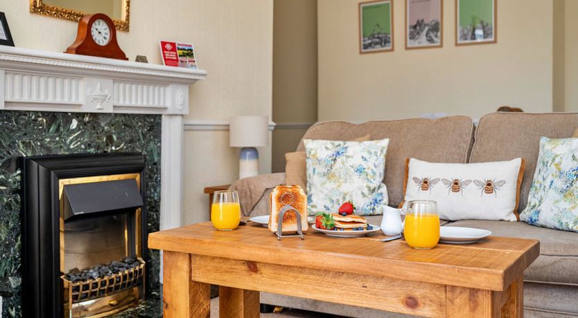 Photo of Roulston Hall Apt