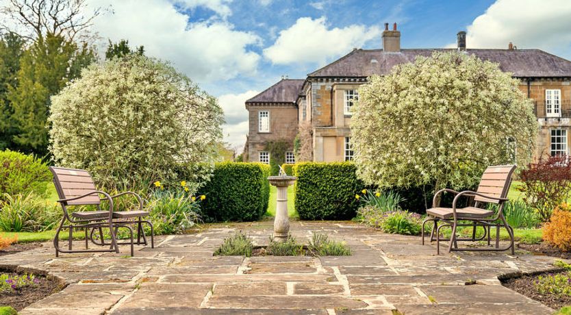 Photo of Roulston Hall Apt