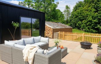 Blackbarn Wood Holiday Home
