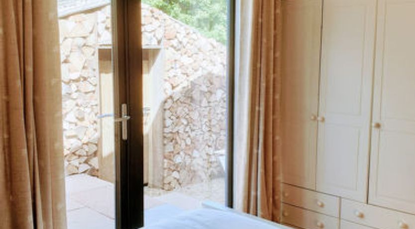 Photo of Blackbarn Wood