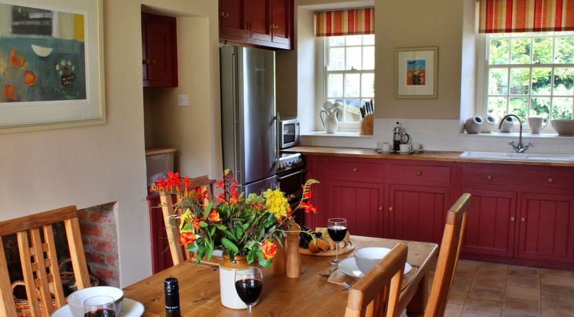 Photo of Ingleby Manor - Courtyard Cottage