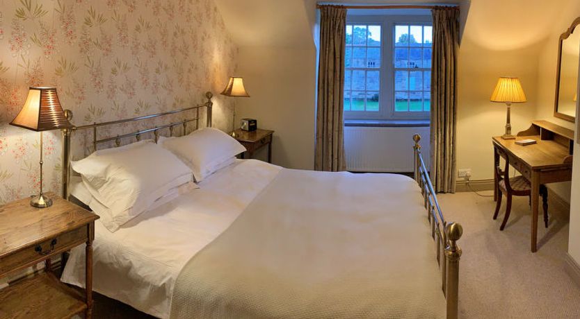 Photo of Ingleby Manor - Courtyard Cottage