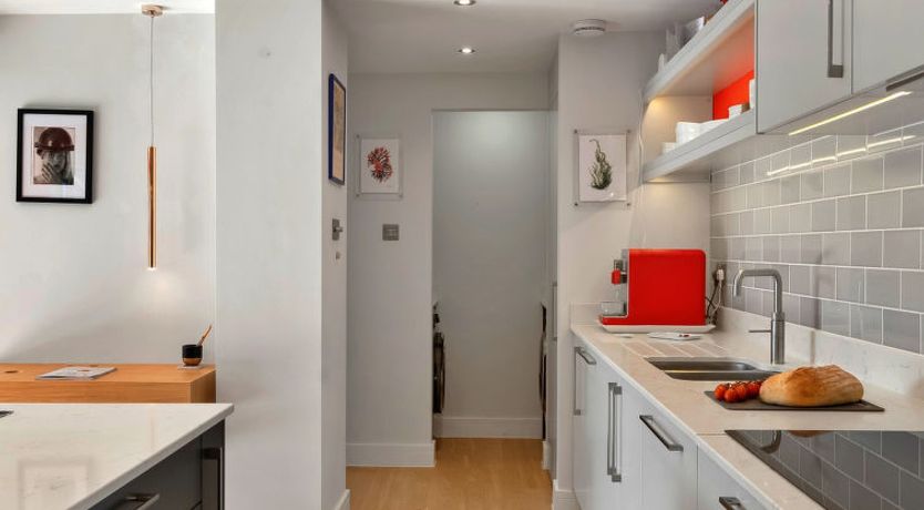 Photo of Little Granary