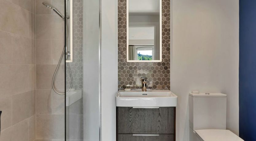 Photo of Little Granary