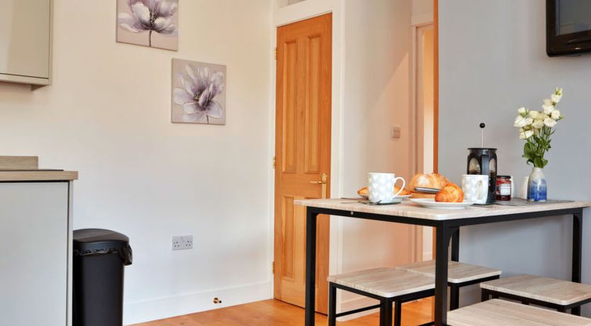 Photo of Shaky's Penthouse