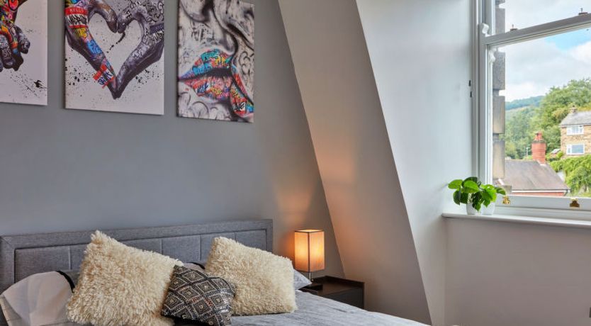 Photo of Shaky's Penthouse