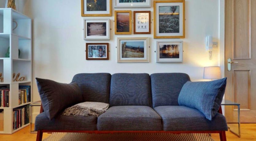 Photo of Peak Dale Apartment