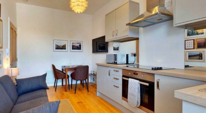 Photo of Peak Dale Apartment