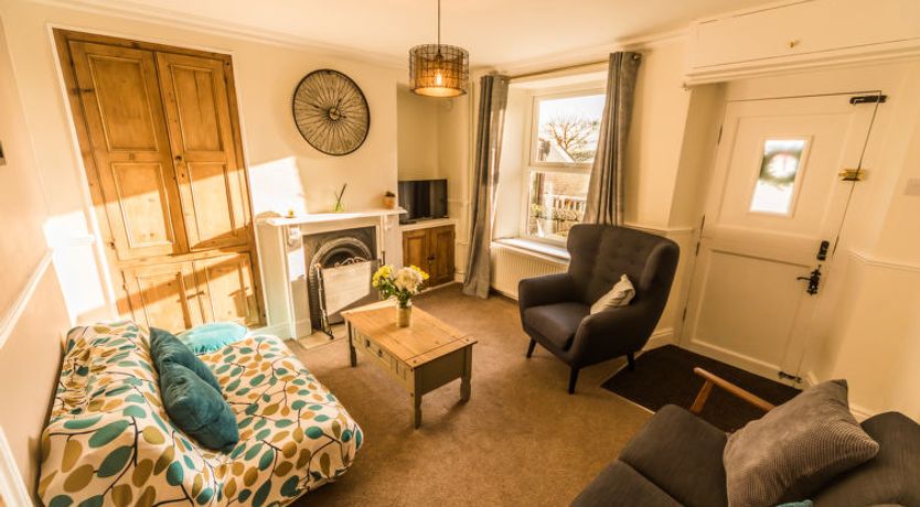 Photo of Tring-on-Tor