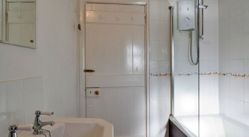 Photo of Bishop Rock