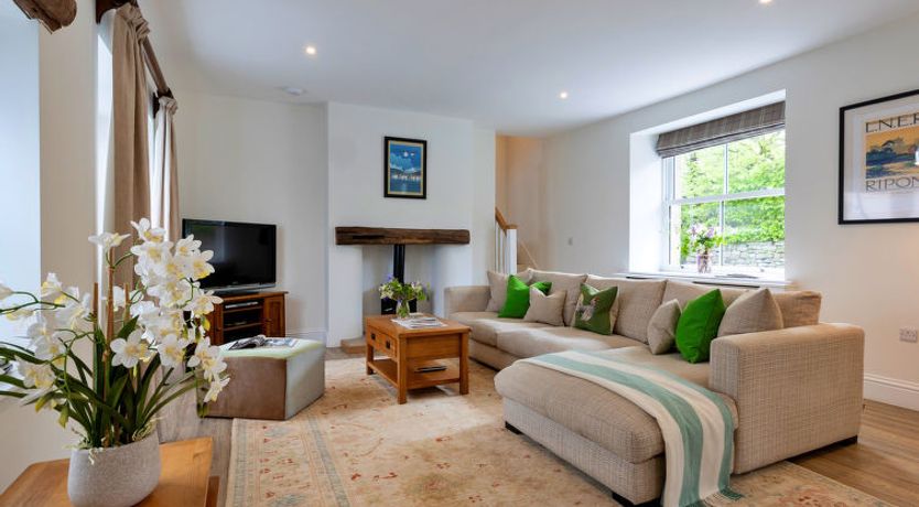 Photo of The Old Estate Office Nr Grantley Hall