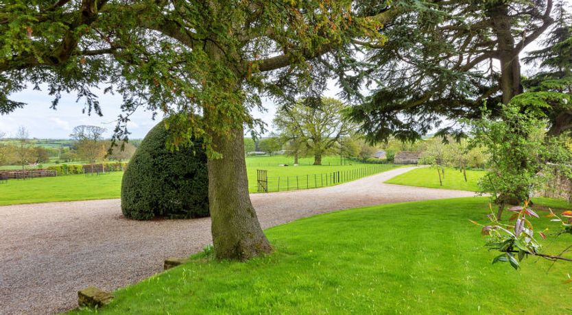 Photo of The Old Estate Office Nr Grantley Hall