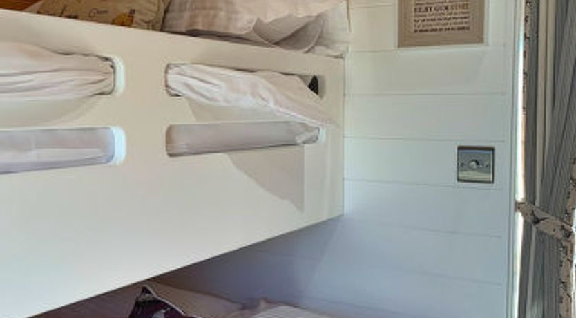 Photo of Mingle Dale