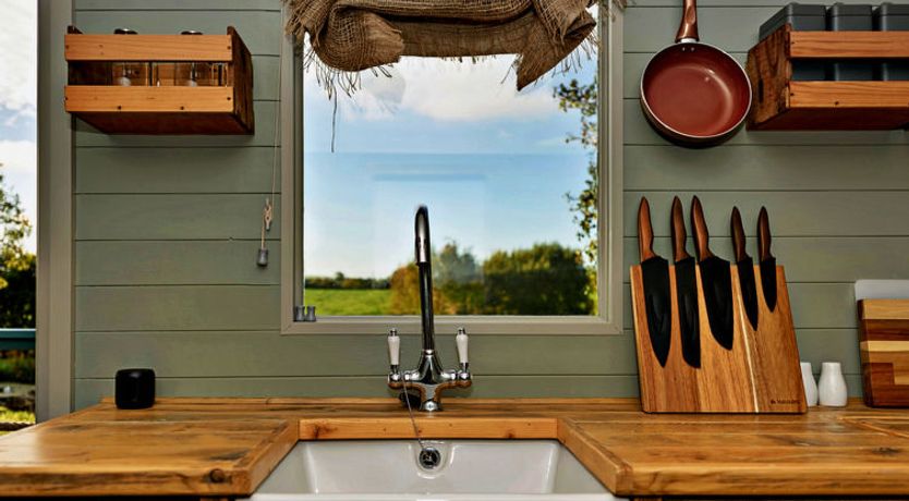 Photo of 'Joan' Shepherds Hut