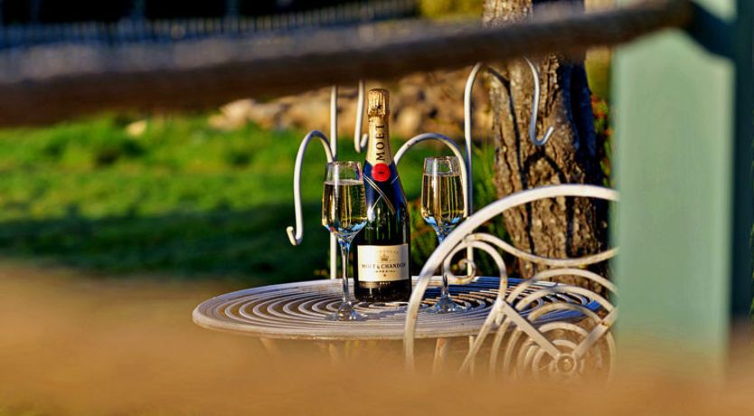 Photo of 'Joan' Shepherds Hut