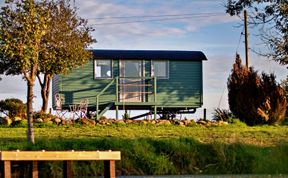 Photo of 'Joan' Shepherds Hut