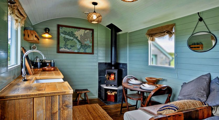 Photo of 'Joan' Shepherds Hut