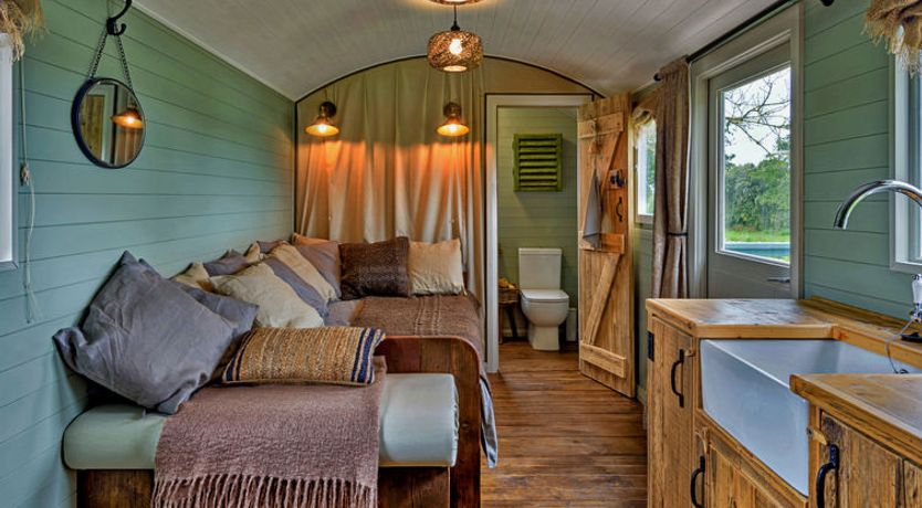 Photo of 'Joan' Shepherds Hut