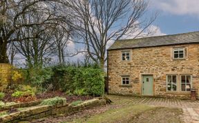 Photo of Middle Warble Stables