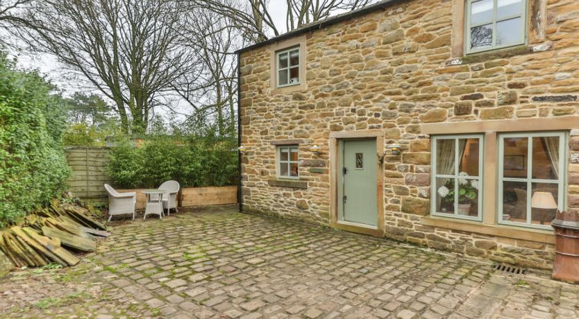 Photo of Middle Warble Stables