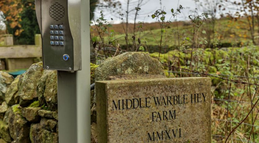 Photo of Middle Warble Stables