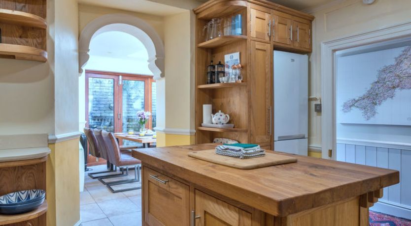 Photo of Kelvin House