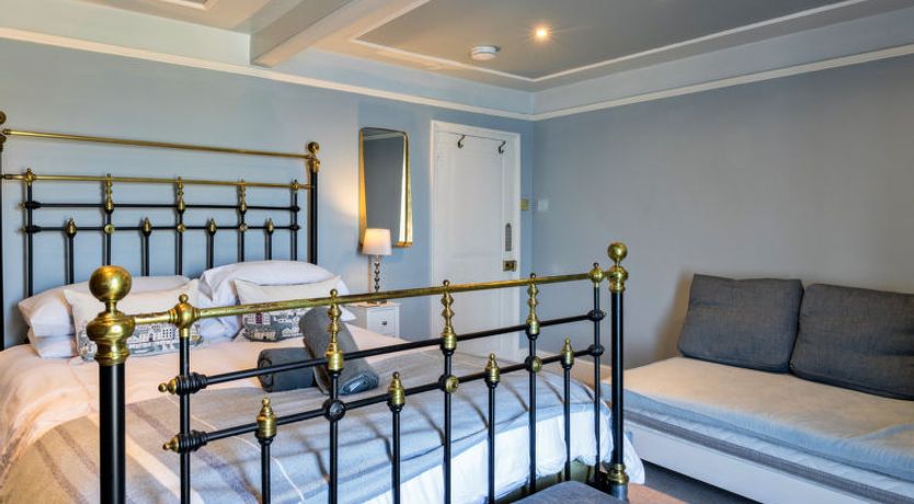 Photo of Kelvin House