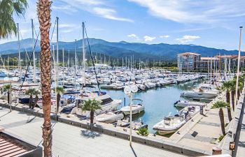 Santa Maria Apartment 3 Holiday Home