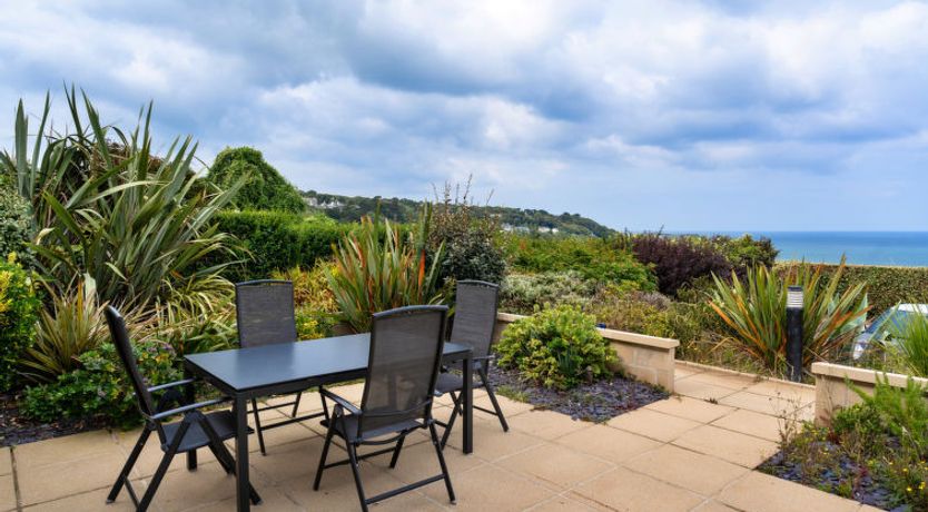 Photo of Blue Horizon