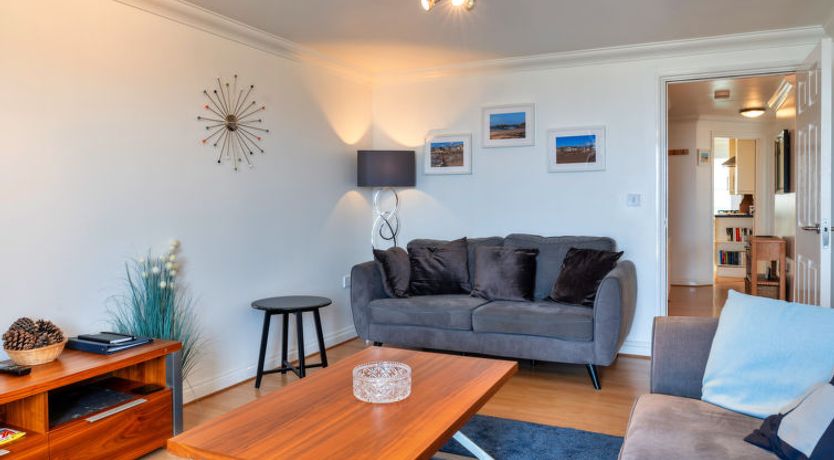 Photo of Blue Horizon