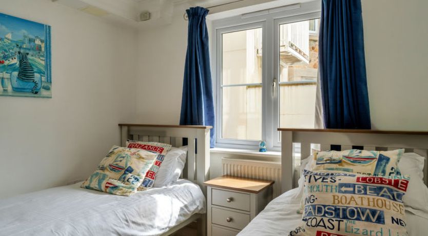 Photo of Blue Horizon