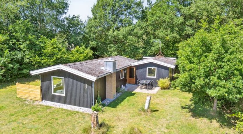 Photo of "Aukusti" - 375m from the sea